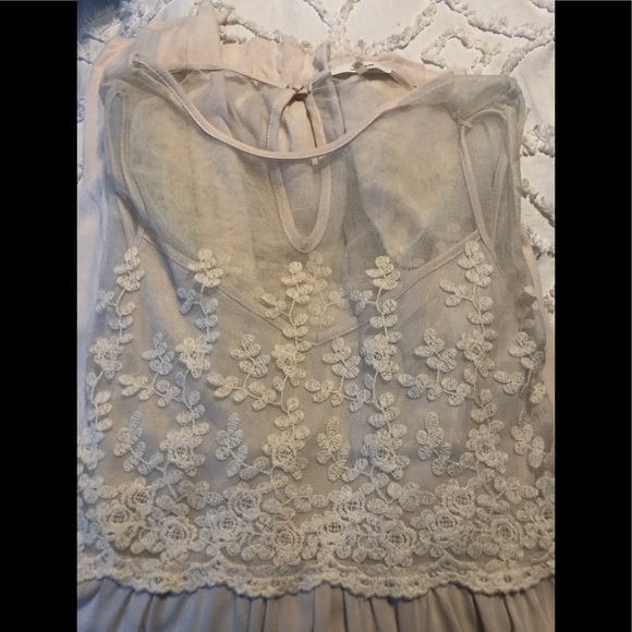 Cream dress - Picture 6 of 6